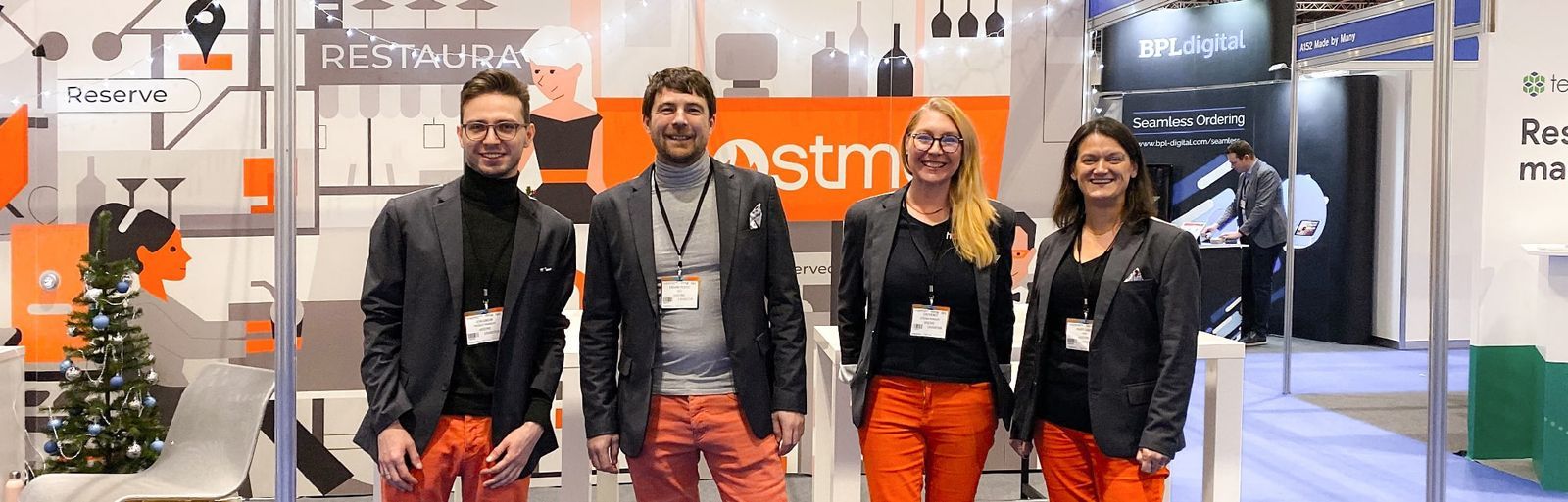 Hostme team