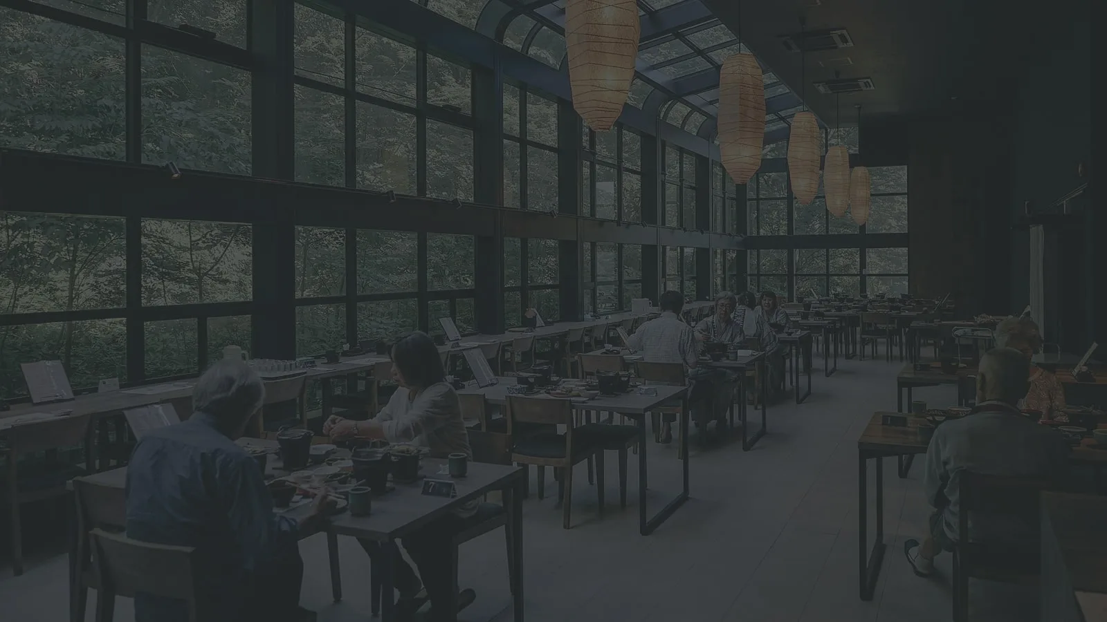 Modern Restaurant filling their seats with a restaurant booking app